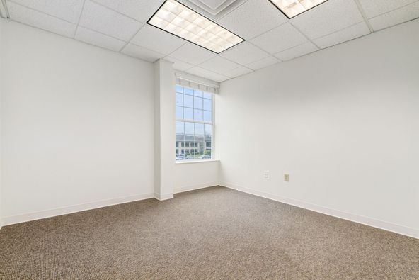 Individual offices or suites for lease: 4100 Horizons Dr, Columbus, OH 43220